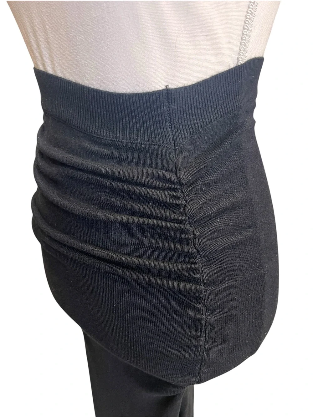 Free People waist 12–19”